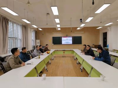 人民日報智慧媒體研究院與郵樂農(nóng)品網(wǎng)到信息與計算機(jī)學(xué)院考察交流，共促計算機(jī)信息技術(shù)推廣